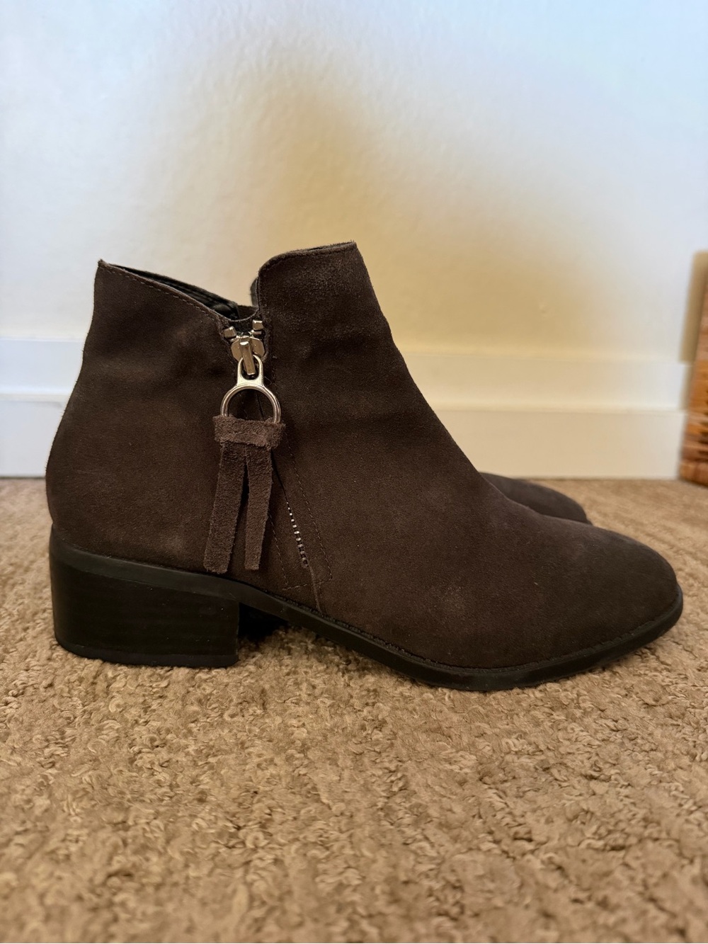 Steve Madden Dacey Grey Suede Heeled Boots